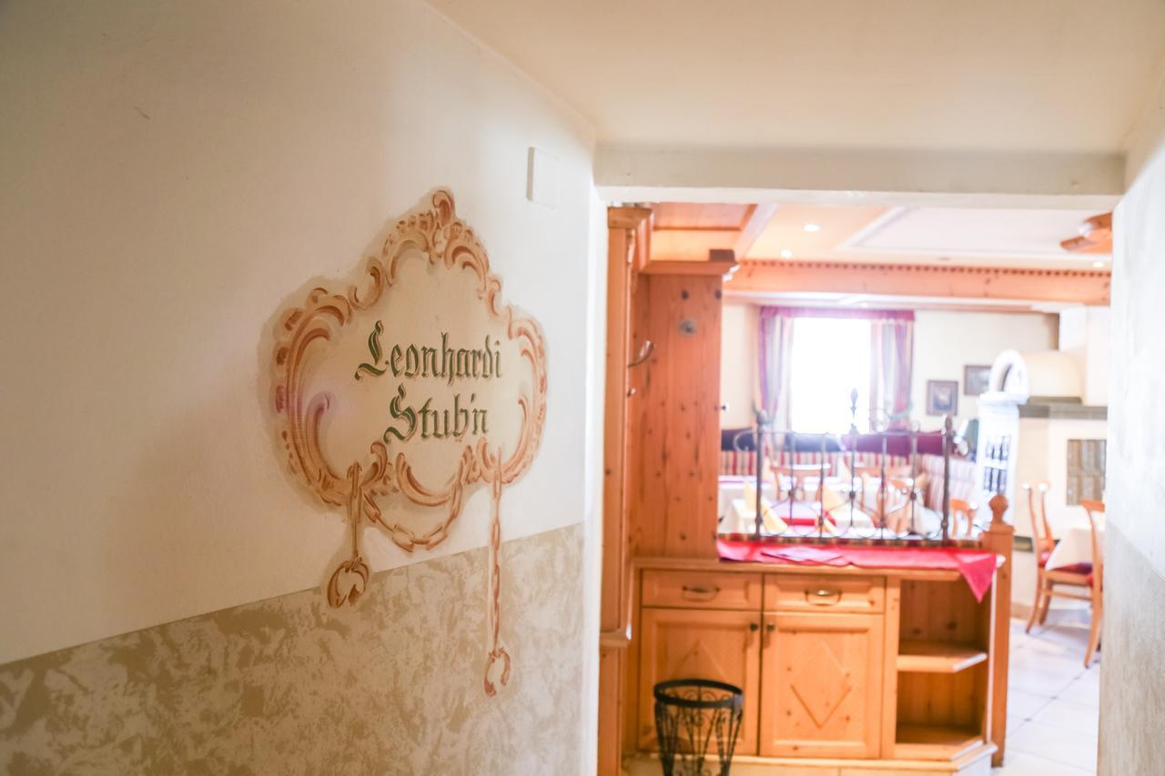 Gasthof Simmerlwirt Sankt Leonhard  Kültér fotó