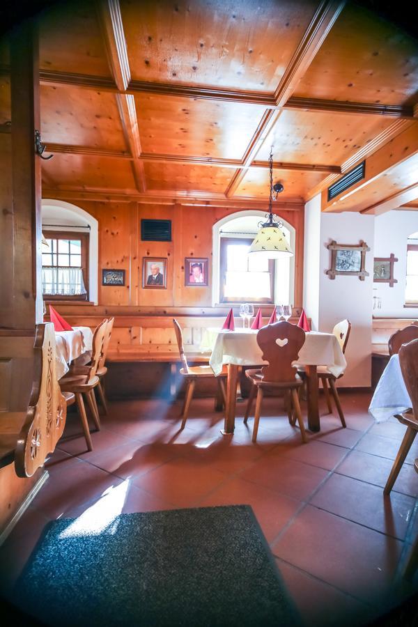 Gasthof Simmerlwirt Sankt Leonhard  Kültér fotó